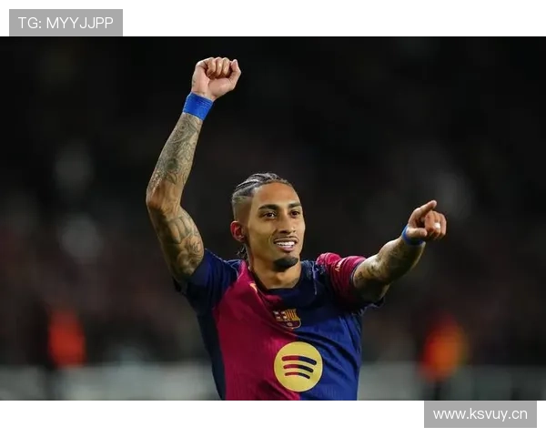 开场21分钟拉菲尼亚双点建功 开场21分钟拉菲尼亚双点建功